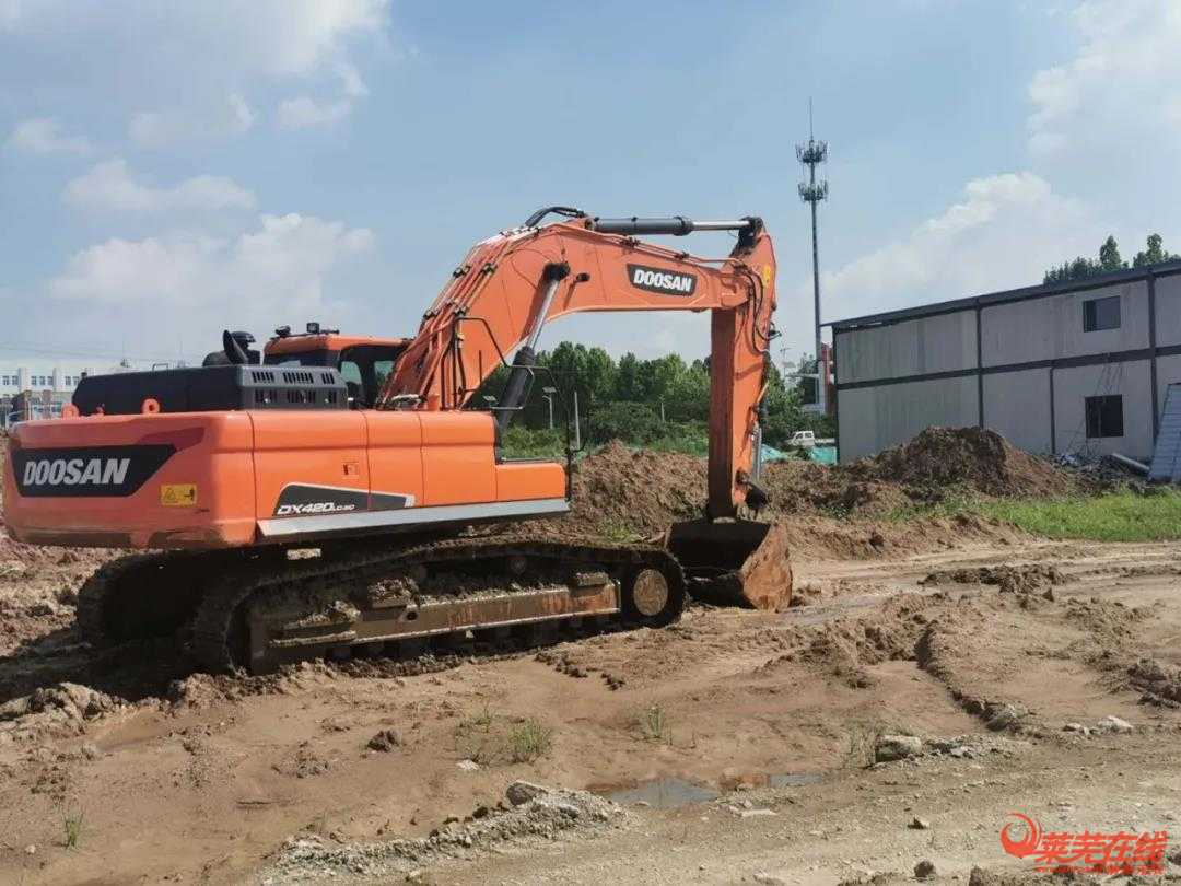 8月17日，莱芜翰林名苑项目开工奠基仪式隆重举行(图4)