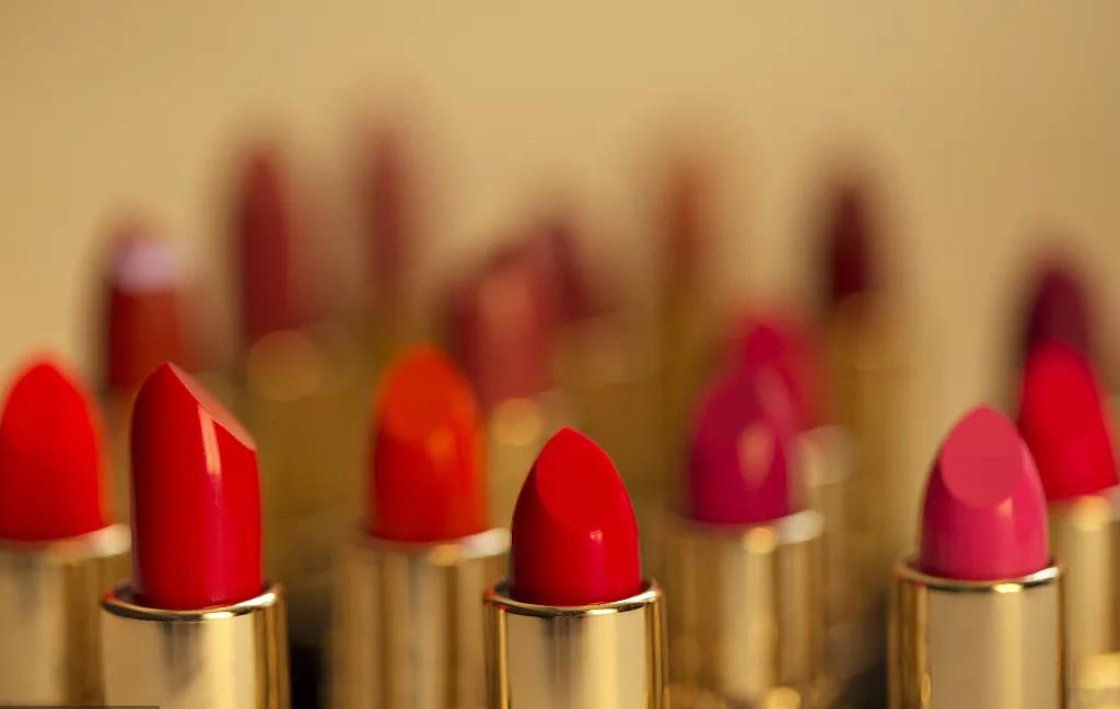 中国铁建·嬴兴园丨茅台酒限量抢，国际大牌口红五折嗨购！(图3)