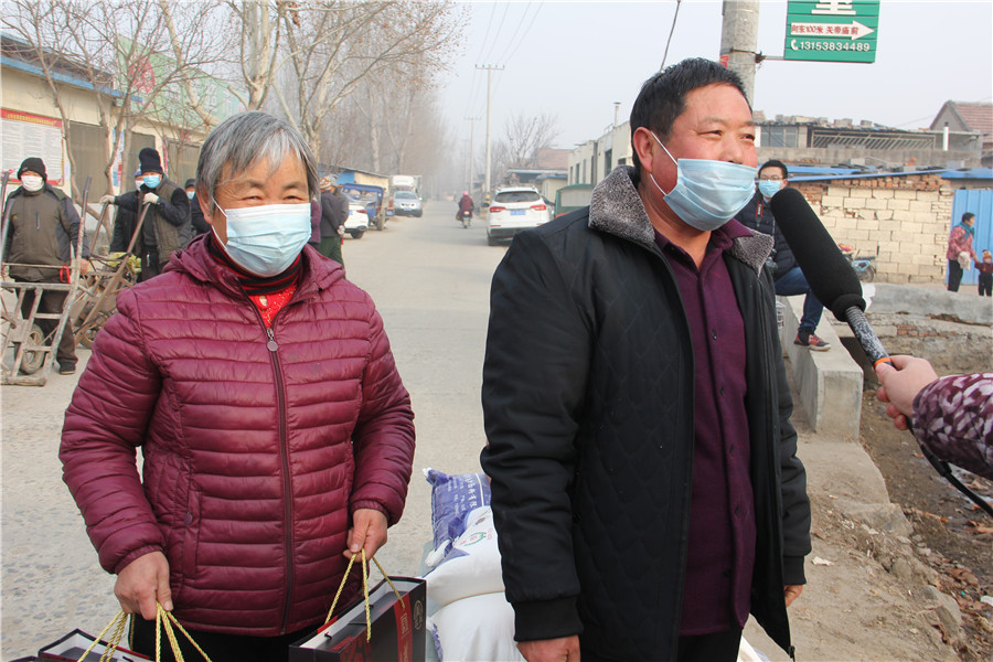春节慰问，情暖意浓——兴宇集团、龙奥置业慰问郭家庄村老人(图10)