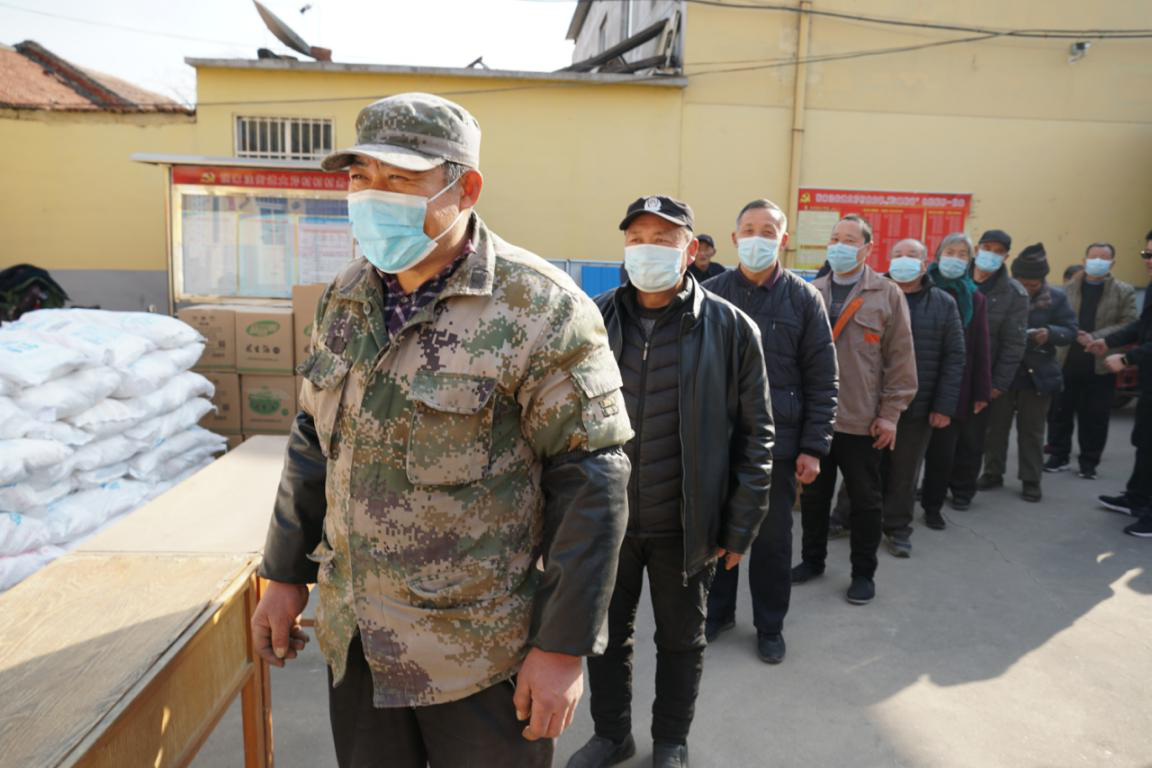 节前送温暖 真情暖人心|济南蓝乾置业发展有限公司慰问大芹村老人(图5)