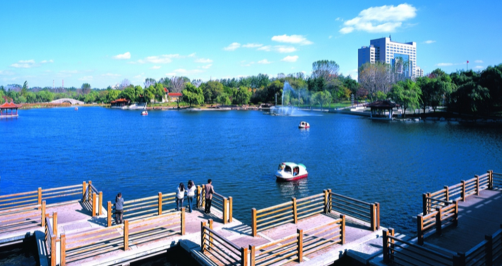 【莱芜在线房产】莱芜孝义河边这个新楼盘火了！(图2)