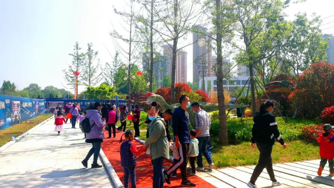 中洋·悦澜府 | 五一游玩好去处！奇幻恐龙展震撼来袭!(图23)