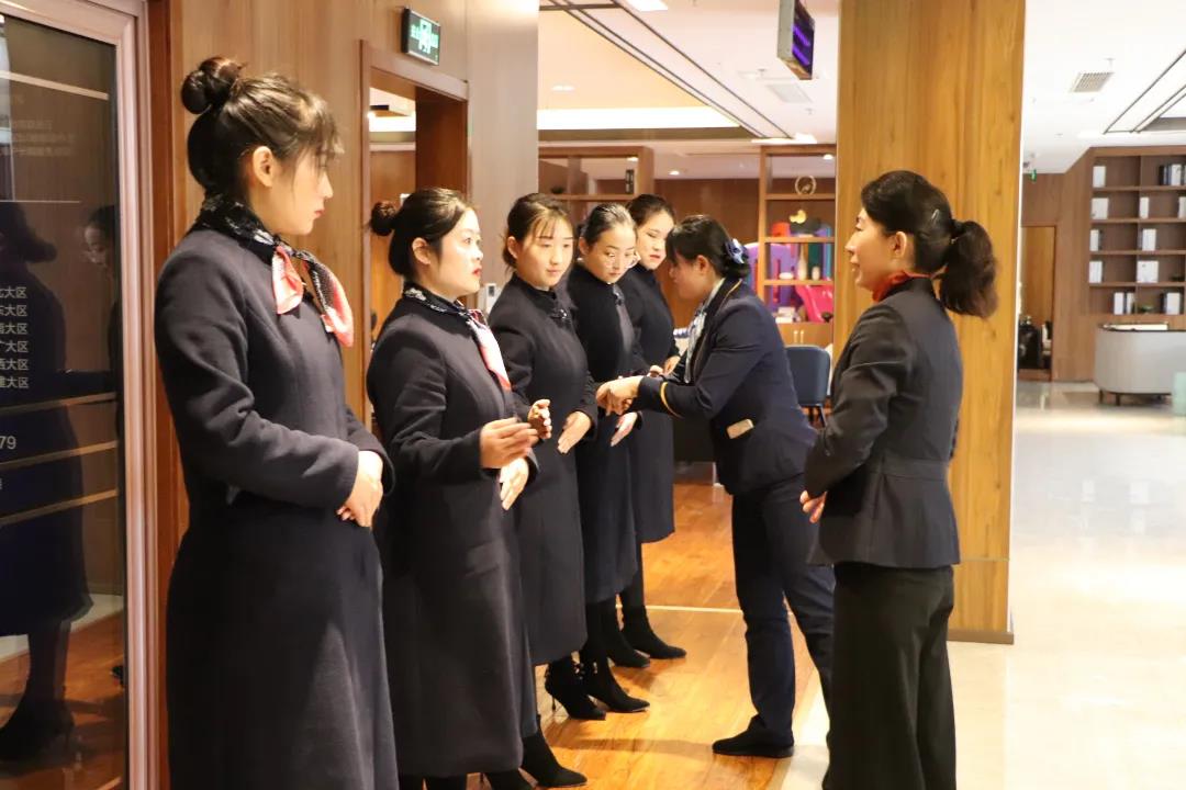 【兴宇物业 培训学习】物业同行互交流 参观学习共进步(图3)