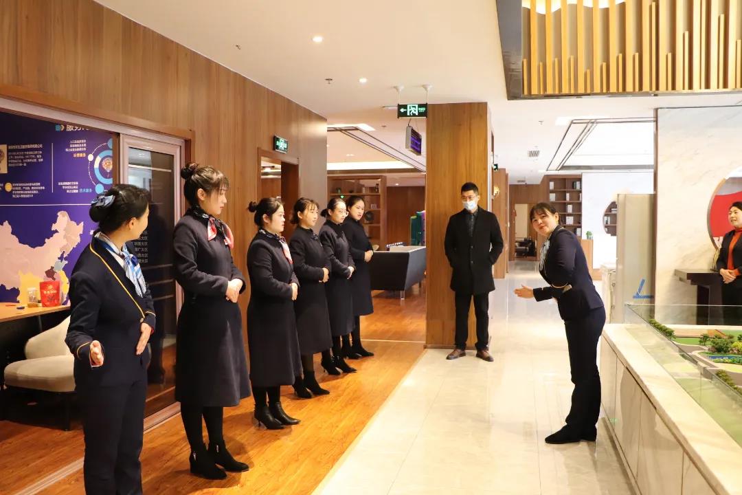 【兴宇物业 培训学习】物业同行互交流 参观学习共进步(图6)